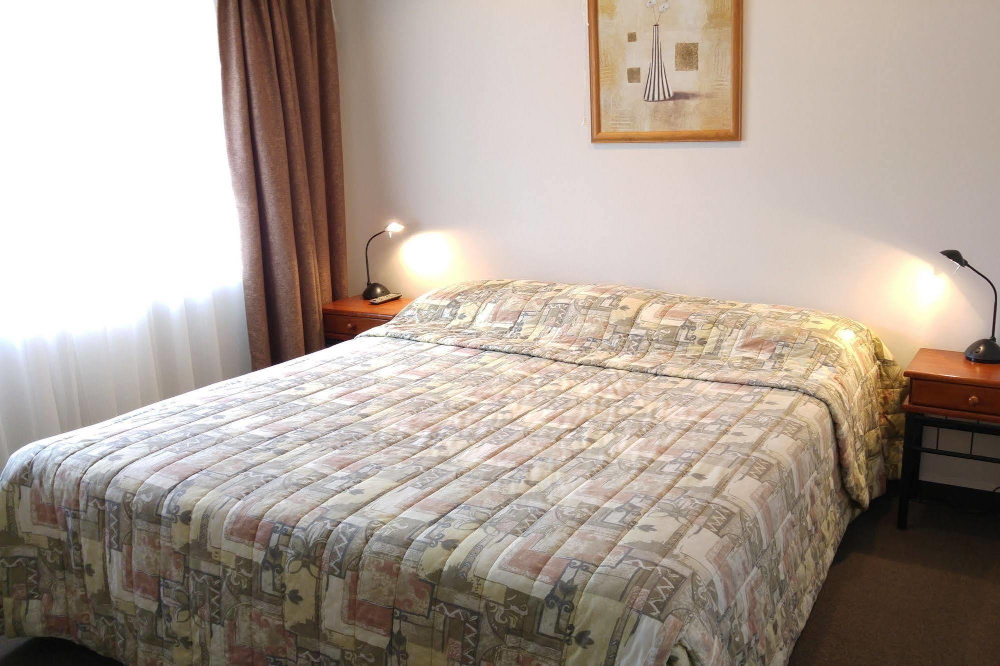 Hobson'S Choice Motel Dargaville Extérieur photo
