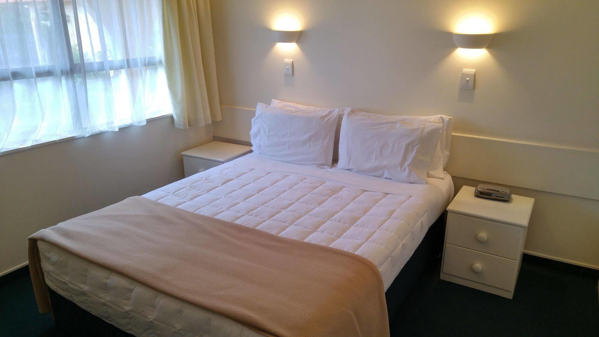 Hobson'S Choice Motel Dargaville Extérieur photo
